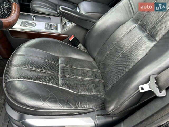 Черный Ленд Ровер Рендж Ровер, объемом двигателя 4.37 л и пробегом 270 тыс. км за 19500 $, фото 23 на Automoto.ua