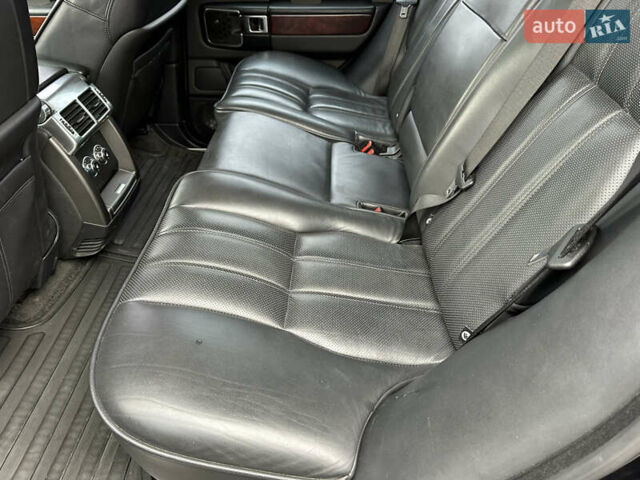 Черный Ленд Ровер Рендж Ровер, объемом двигателя 4.37 л и пробегом 270 тыс. км за 19500 $, фото 16 на Automoto.ua