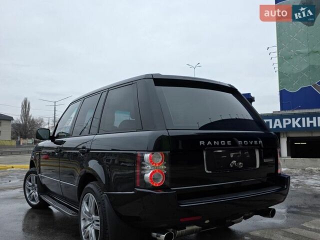 Чорний Ленд Ровер Рендж Ровер, об'ємом двигуна 5 л та пробігом 190 тис. км за 18000 $, фото 2 на Automoto.ua