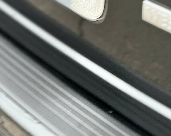 Чорний Ленд Ровер Рендж Ровер, об'ємом двигуна 4.37 л та пробігом 150 тис. км за 26000 $, фото 37 на Automoto.ua