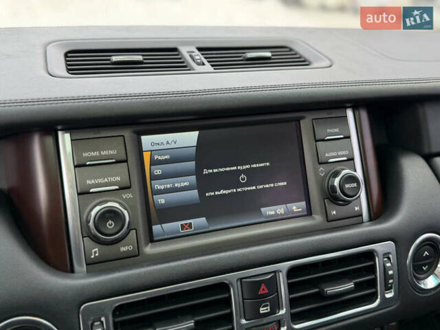 Черный Ленд Ровер Рендж Ровер, объемом двигателя 4.4 л и пробегом 272 тыс. км за 17900 $, фото 11 на Automoto.ua