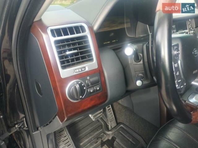 Черный Ленд Ровер Рендж Ровер, объемом двигателя 5 л и пробегом 212 тыс. км за 23000 $, фото 32 на Automoto.ua