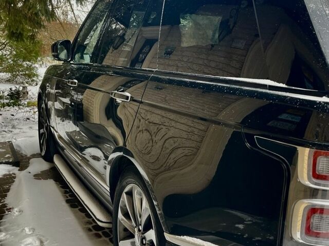 Черный Ленд Ровер Рендж Ровер, объемом двигателя 5 л и пробегом 220 тыс. км за 31200 $, фото 4 на Automoto.ua