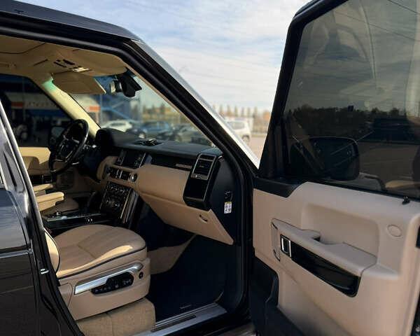 Чорний Ленд Ровер Рендж Ровер, об'ємом двигуна 5 л та пробігом 177 тис. км за 22500 $, фото 11 на Automoto.ua