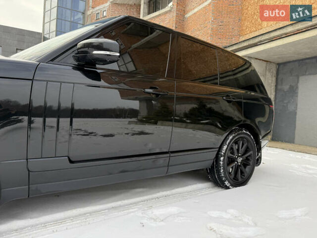 Черный Ленд Ровер Рендж Ровер, объемом двигателя 4.4 л и пробегом 218 тыс. км за 29000 $, фото 63 на Automoto.ua