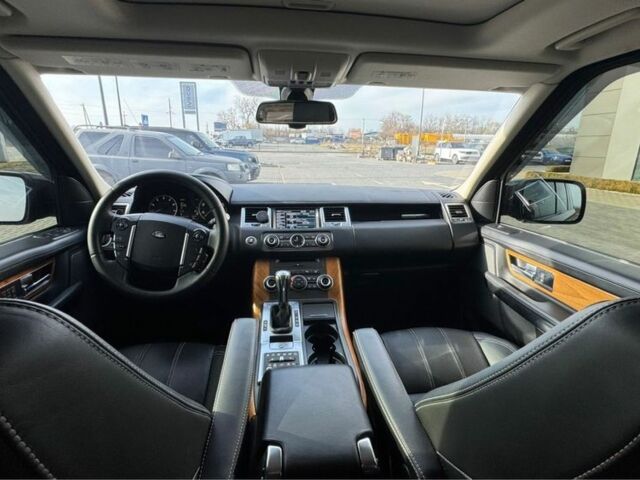 Чорний Ленд Ровер Рендж Ровер, об'ємом двигуна 5 л та пробігом 108 тис. км за 23500 $, фото 7 на Automoto.ua