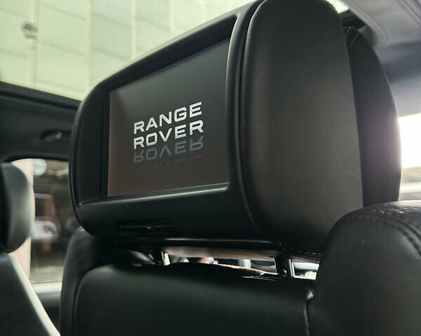 Черный Ленд Ровер Рендж Ровер, объемом двигателя 4.4 л и пробегом 218 тыс. км за 36000 $, фото 64 на Automoto.ua