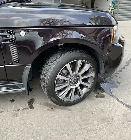 Чорний Ленд Ровер Рендж Ровер, об'ємом двигуна 4.4 л та пробігом 235 тис. км за 32700 $, фото 1 на Automoto.ua