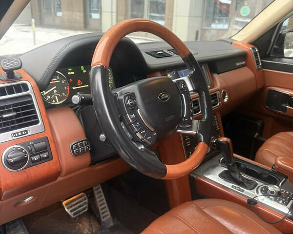 Черный Ленд Ровер Рендж Ровер, объемом двигателя 5 л и пробегом 170 тыс. км за 18500 $, фото 8 на Automoto.ua