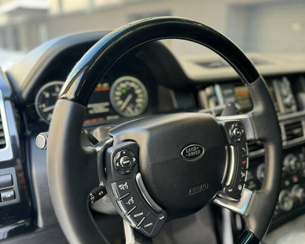 Черный Ленд Ровер Рендж Ровер, объемом двигателя 4.4 л и пробегом 228 тыс. км за 18700 $, фото 14 на Automoto.ua