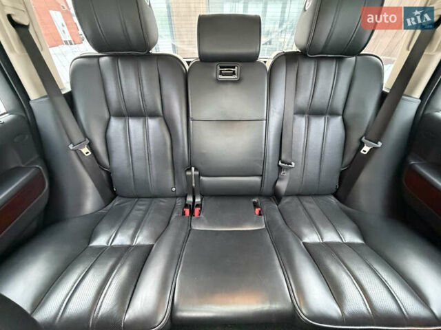 Черный Ленд Ровер Рендж Ровер, объемом двигателя 4.4 л и пробегом 272 тыс. км за 17900 $, фото 15 на Automoto.ua