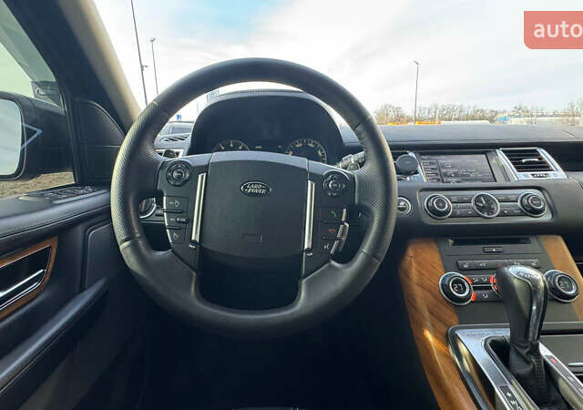 Чорний Ленд Ровер Рендж Ровер, об'ємом двигуна 5 л та пробігом 108 тис. км за 23500 $, фото 11 на Automoto.ua