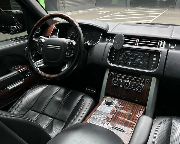 Черный Ленд Ровер Рендж Ровер, объемом двигателя 4.4 л и пробегом 218 тыс. км за 36000 $, фото 29 на Automoto.ua