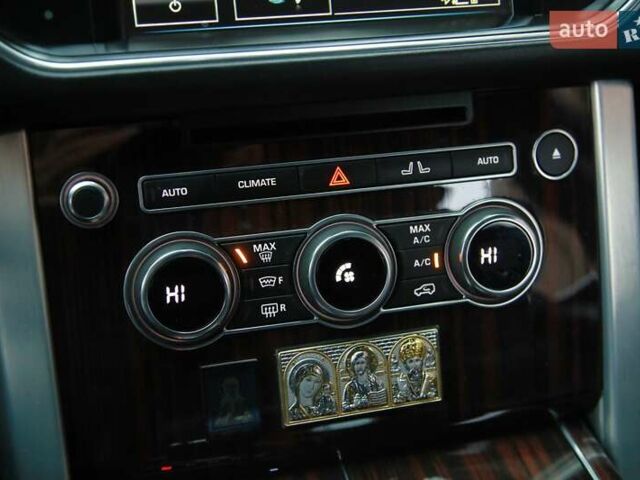 Чорний Ленд Ровер Рендж Ровер, об'ємом двигуна 5 л та пробігом 126 тис. км за 40000 $, фото 21 на Automoto.ua