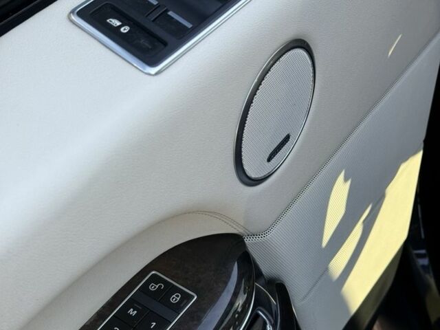 Черный Ленд Ровер Рендж Ровер, объемом двигателя 4.4 л и пробегом 200 тыс. км за 36000 $, фото 20 на Automoto.ua