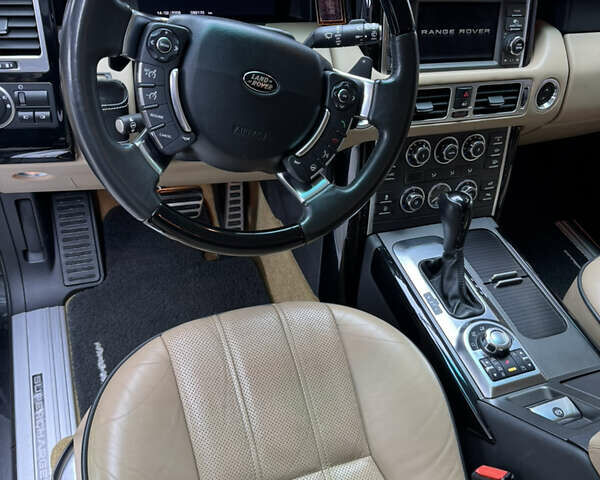 Черный Ленд Ровер Рендж Ровер, объемом двигателя 5 л и пробегом 82 тыс. км за 25500 $, фото 7 на Automoto.ua