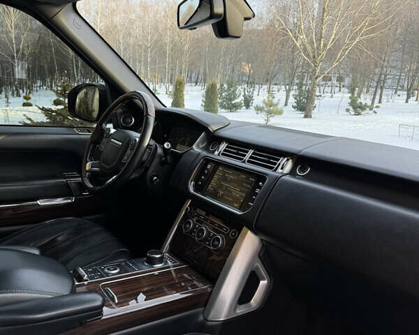 Черный Ленд Ровер Рендж Ровер, объемом двигателя 4.4 л и пробегом 218 тыс. км за 29000 $, фото 28 на Automoto.ua