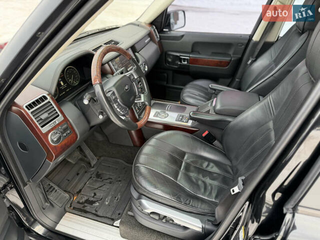 Черный Ленд Ровер Рендж Ровер, объемом двигателя 4.4 л и пробегом 272 тыс. км за 17900 $, фото 7 на Automoto.ua