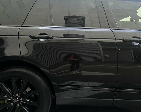 Черный Ленд Ровер Рендж Ровер, объемом двигателя 4.4 л и пробегом 218 тыс. км за 36000 $, фото 22 на Automoto.ua