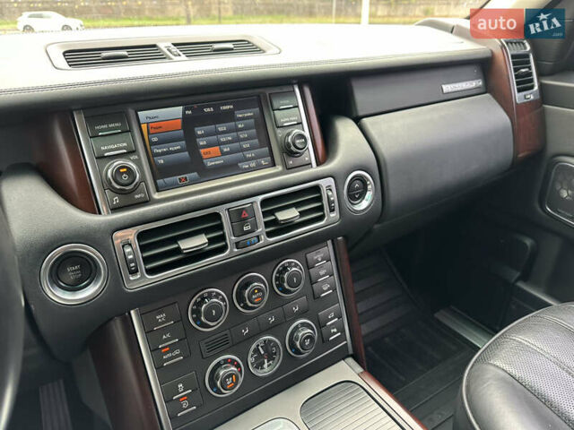 Черный Ленд Ровер Рендж Ровер, объемом двигателя 4.37 л и пробегом 270 тыс. км за 19500 $, фото 35 на Automoto.ua