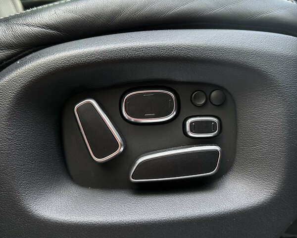 Черный Ленд Ровер Рендж Ровер, объемом двигателя 4.4 л и пробегом 218 тыс. км за 36000 $, фото 52 на Automoto.ua