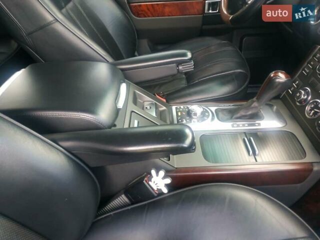 Черный Ленд Ровер Рендж Ровер, объемом двигателя 5 л и пробегом 212 тыс. км за 23000 $, фото 44 на Automoto.ua