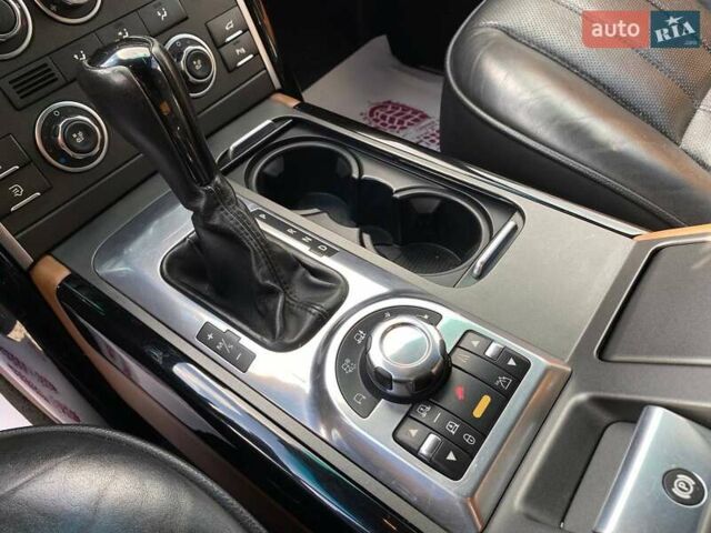 Чорний Ленд Ровер Рендж Ровер, об'ємом двигуна 5 л та пробігом 231 тис. км за 19999 $, фото 16 на Automoto.ua