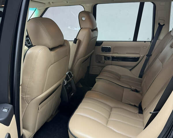 Черный Ленд Ровер Рендж Ровер, объемом двигателя 5 л и пробегом 82 тыс. км за 25500 $, фото 16 на Automoto.ua