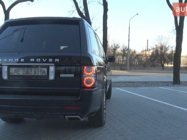 Чорний Ленд Ровер Рендж Ровер, об'ємом двигуна 4.4 л та пробігом 42 тис. км за 45000 $, фото 12 на Automoto.ua