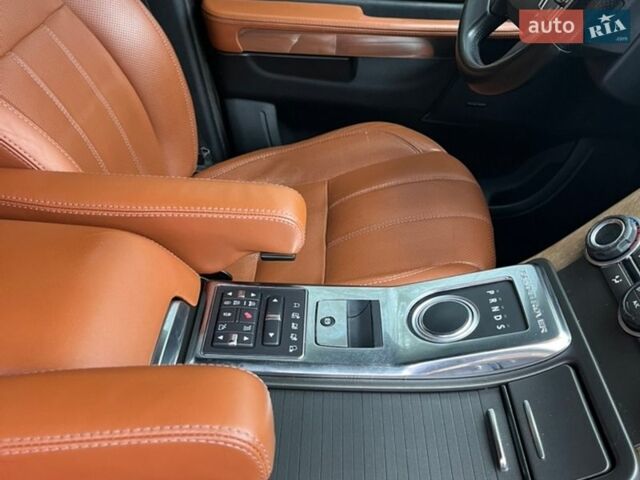 Чорний Ленд Ровер Рендж Ровер, об'ємом двигуна 2.99 л та пробігом 278 тис. км за 16400 $, фото 7 на Automoto.ua