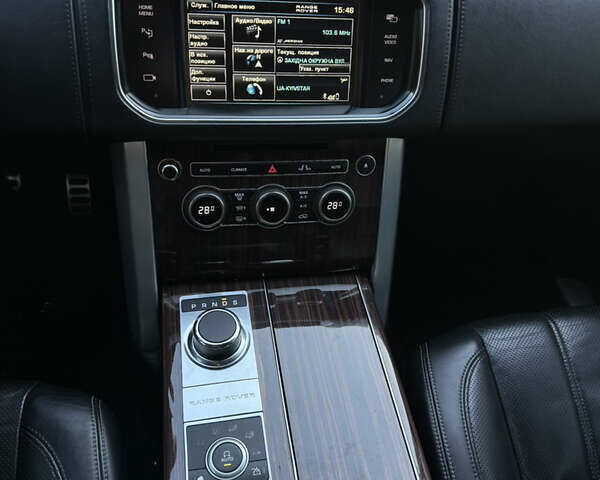 Черный Ленд Ровер Рендж Ровер, объемом двигателя 4.4 л и пробегом 218 тыс. км за 29000 $, фото 77 на Automoto.ua