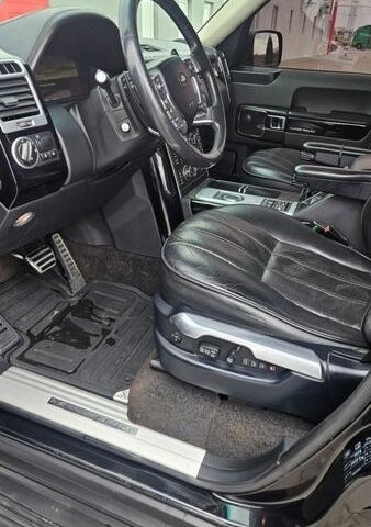 Черный Ленд Ровер Рендж Ровер, объемом двигателя 4.37 л и пробегом 282 тыс. км за 21777 $, фото 14 на Automoto.ua