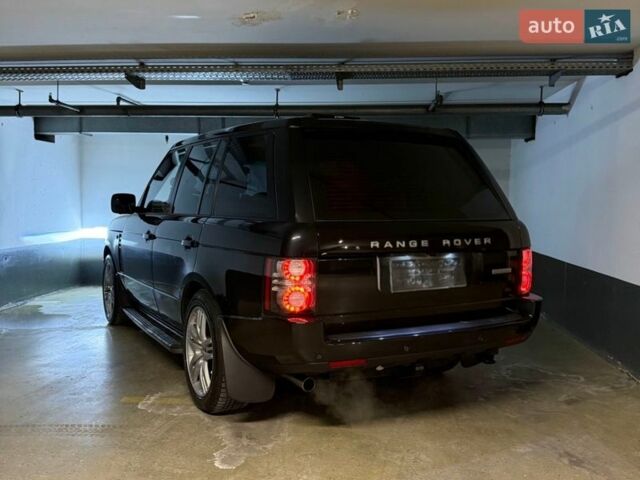 Чорний Ленд Ровер Рендж Ровер, об'ємом двигуна 5 л та пробігом 190 тис. км за 18000 $, фото 6 на Automoto.ua