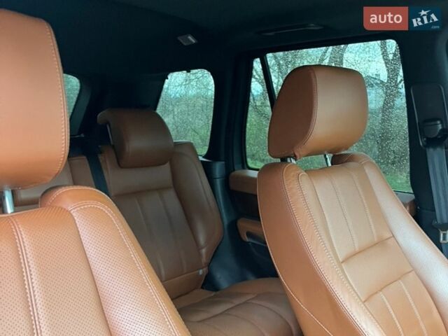 Чорний Ленд Ровер Рендж Ровер, об'ємом двигуна 2.99 л та пробігом 278 тис. км за 16400 $, фото 9 на Automoto.ua