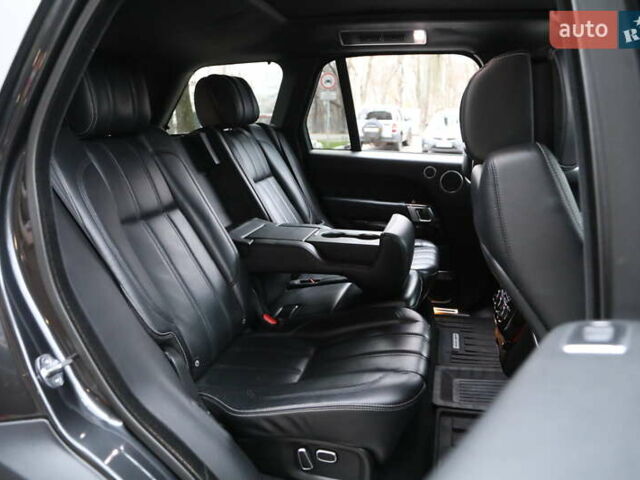 Чорний Ленд Ровер Рендж Ровер, об'ємом двигуна 5 л та пробігом 126 тис. км за 40000 $, фото 12 на Automoto.ua