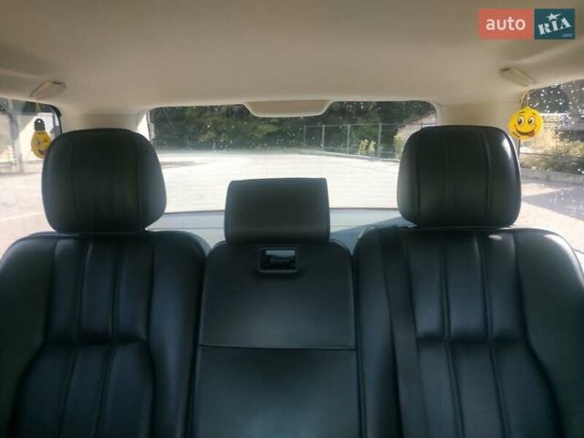 Черный Ленд Ровер Рендж Ровер, объемом двигателя 5 л и пробегом 212 тыс. км за 23000 $, фото 23 на Automoto.ua