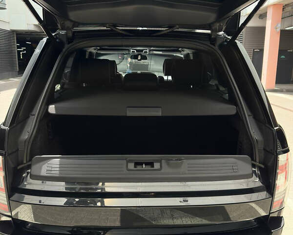 Черный Ленд Ровер Рендж Ровер, объемом двигателя 4.4 л и пробегом 218 тыс. км за 36000 $, фото 74 на Automoto.ua