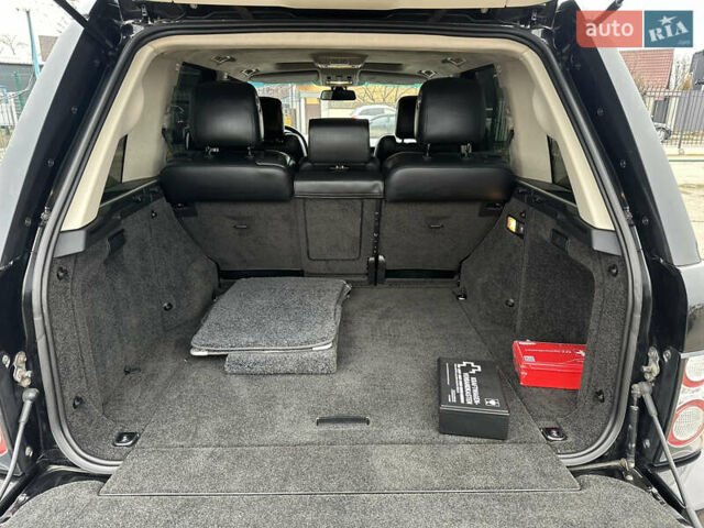 Чорний Ленд Ровер Рендж Ровер, об'ємом двигуна 4.37 л та пробігом 150 тис. км за 26000 $, фото 28 на Automoto.ua