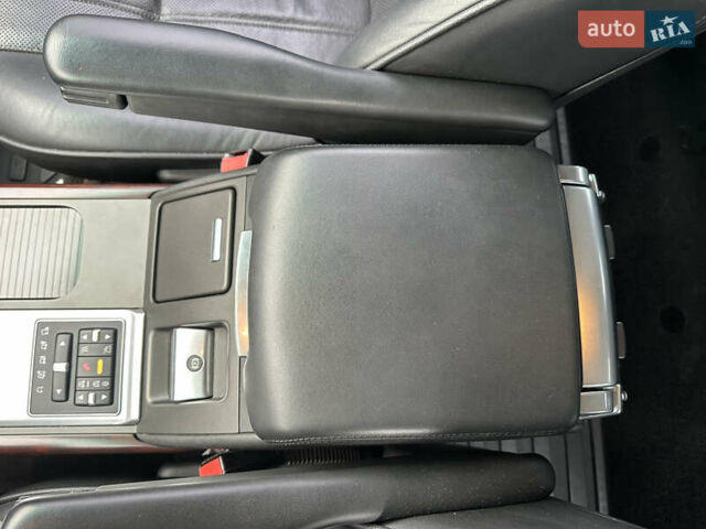 Черный Ленд Ровер Рендж Ровер, объемом двигателя 4.37 л и пробегом 270 тыс. км за 19500 $, фото 30 на Automoto.ua