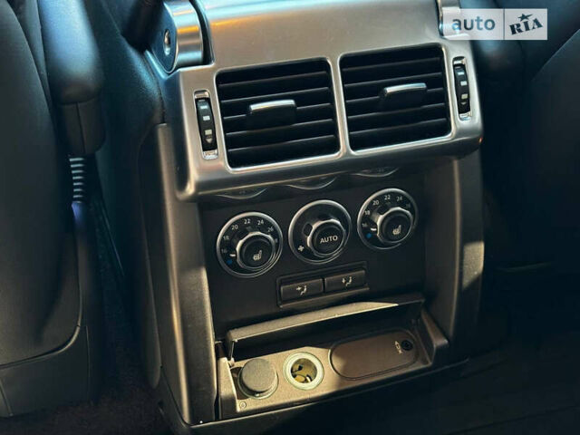 Ленд Ровер Рендж Ровер 2012 в Кривом Роге на Automoto.ua Черный Ленд Ровер Рендж Ровер, объемом двигателя 4.37 л и пробегом 273 тыс. км за 22500 $, фото 23 на Automoto.ua