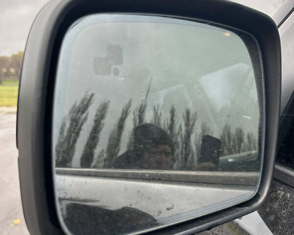 Черный Ленд Ровер Рендж Ровер, объемом двигателя 4.37 л и пробегом 270 тыс. км за 19500 $, фото 19 на Automoto.ua