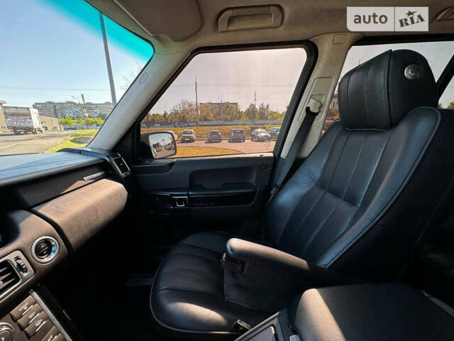 Ленд Ровер Рендж Ровер 2012 в Кривом Роге на Automoto.ua Черный Ленд Ровер Рендж Ровер, объемом двигателя 4.37 л и пробегом 273 тыс. км за 22500 $, фото 18 на Automoto.ua