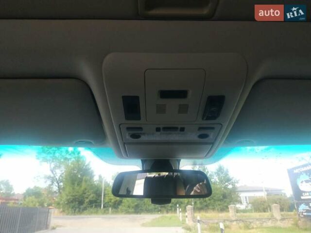 Черный Ленд Ровер Рендж Ровер, объемом двигателя 5 л и пробегом 212 тыс. км за 23000 $, фото 28 на Automoto.ua