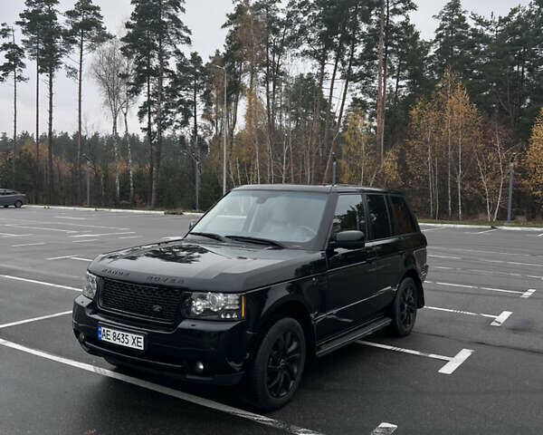 Чорний Ленд Ровер Рендж Ровер, об'ємом двигуна 4.4 л та пробігом 300 тис. км за 16700 $, фото 3 на Automoto.ua