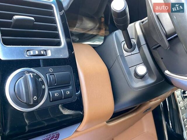 Чорний Ленд Ровер Рендж Ровер, об'ємом двигуна 5 л та пробігом 231 тис. км за 19999 $, фото 8 на Automoto.ua