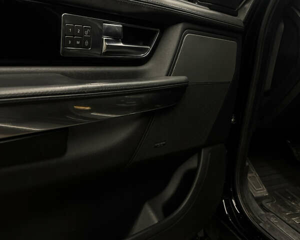 Черный Ленд Ровер Рендж Ровер, объемом двигателя 2.99 л и пробегом 175 тыс. км за 14499 $, фото 15 на Automoto.ua