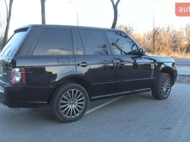 Чорний Ленд Ровер Рендж Ровер, об'ємом двигуна 4.4 л та пробігом 42 тис. км за 45000 $, фото 31 на Automoto.ua