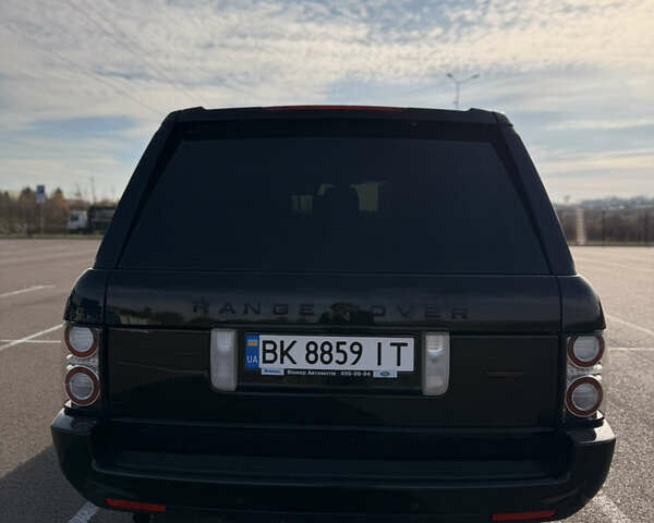 Чорний Ленд Ровер Рендж Ровер, об'ємом двигуна 5 л та пробігом 177 тис. км за 22500 $, фото 2 на Automoto.ua