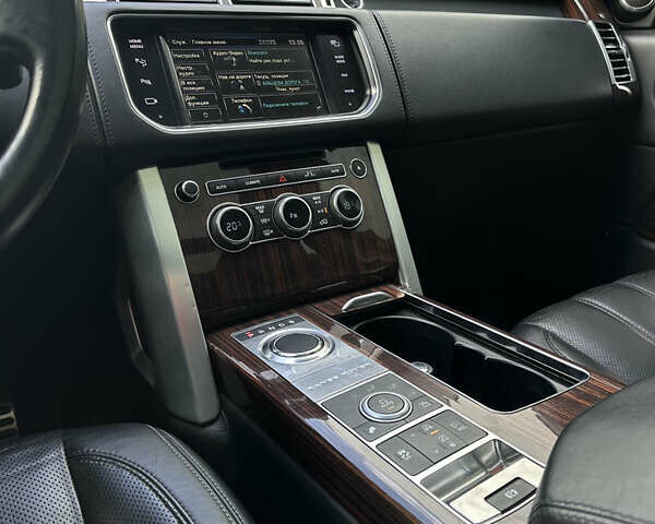 Черный Ленд Ровер Рендж Ровер, объемом двигателя 4.4 л и пробегом 218 тыс. км за 36000 $, фото 37 на Automoto.ua