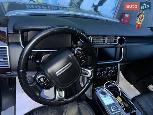 Чорний Ленд Ровер Рендж Ровер, об'ємом двигуна 4.37 л та пробігом 198 тис. км за 34000 $, фото 31 на Automoto.ua